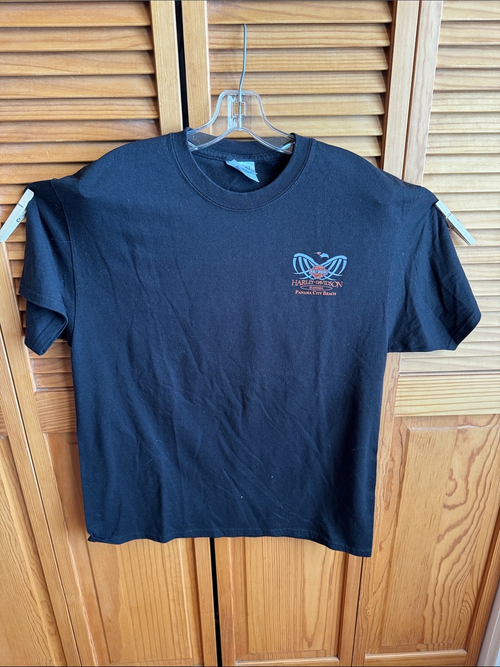 Harley-Davidson Black T‑Shirt with Small Red and White Logo